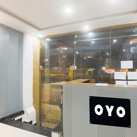 Hotel O S Grand Allāhābād Junction エクステリア 写真